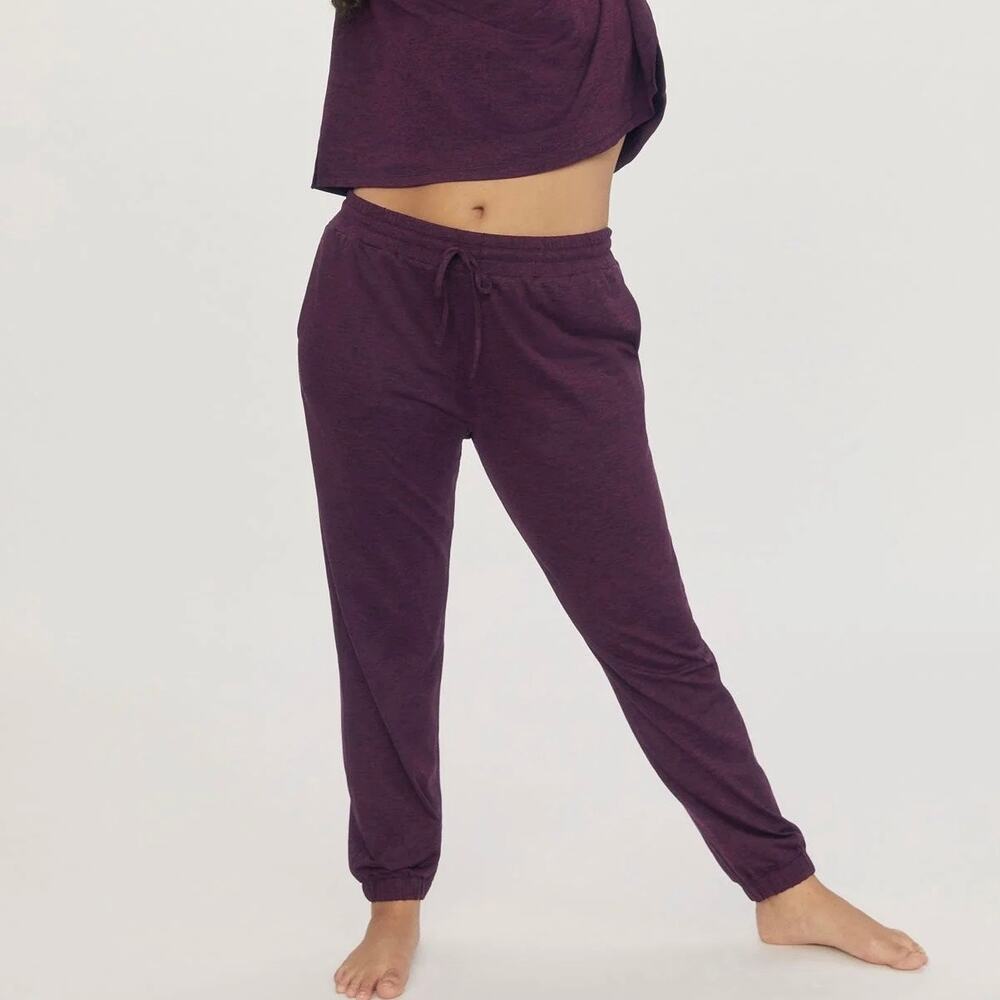 GIRLFRIEND COLLECTIVE ReSet Jogger Sweatpants Heather Plum Medium M